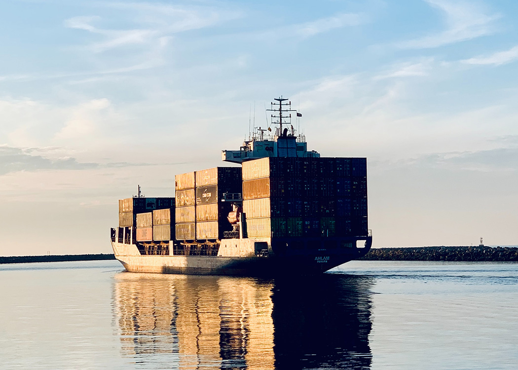 Cargo shipping, Middle East area